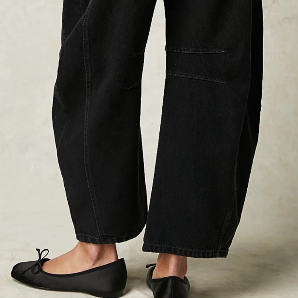 We The Free Good Luck Mid-Rise Barrel Jeans 33s